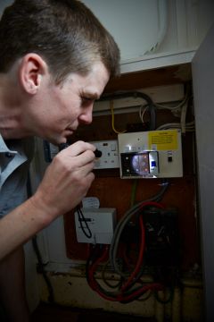 Emergency Electrical Services in Gladstone by Edwards Electric LLC